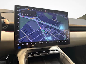 https://vehicle.imgix.net/4485802/95136024-009d-49c9-ac4a-32ed27cb7245.jpg