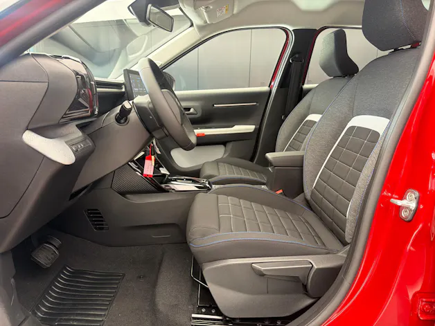 CITROEN Citroën C3 1.2 Hybrid Tonic+