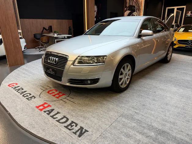 AUDI A6 2.8 V6 FSI quattro