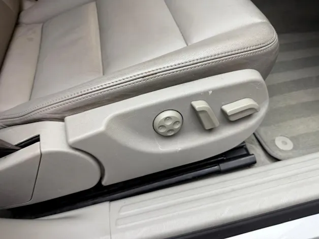 AUDI A6 2.8 V6 FSI quattro