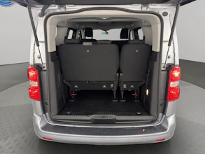 https://vehicle.imgix.net/4485812/387b07dd-70ff-4d1c-b4dd-79f6f96f86b2.jpg