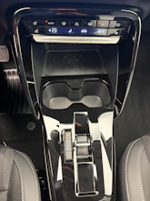 https://vehicle.imgix.net/4485821/c1f57a17-25e3-4b5f-98c6-b3df967bfd0d.jpg