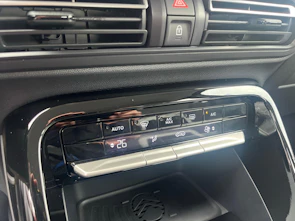 Fahrzeugbild CITROEN Citroën C3 1.2 Hybrid Business