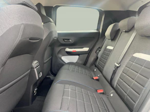 https://vehicle.imgix.net/4485828/561ab91b-bff1-4ab9-947a-b7ee9eeead21.jpg