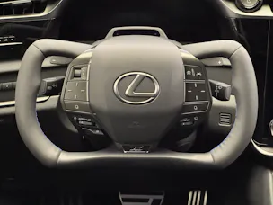 Lexus RZ 550e F Sport AWD