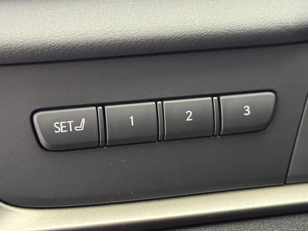Lexus RZ 550e F Sport AWD
