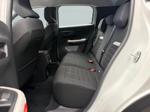 https://vehicle.imgix.net/4485831/141d484f-34e5-474d-8191-2784db515a32.jpg