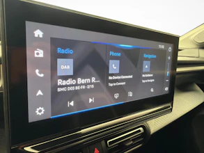 https://vehicle.imgix.net/4485831/48dd1032-b41d-4075-a2b6-849d7ed41629.jpg