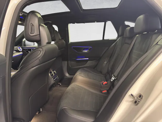 MERCEDES-BENZ C 220 d AMG Line 4Matic Swiss Star T-Modell
