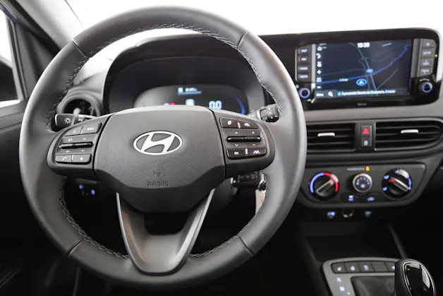 HYUNDAI i10 1.2 Amplia