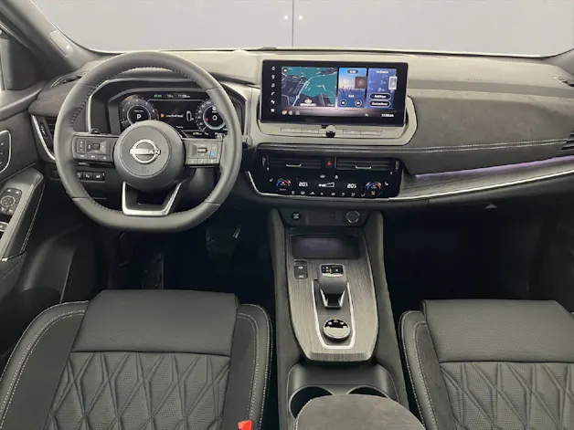 NISSAN Qashqai 1.3 DIG-T Tekna+ 4x4