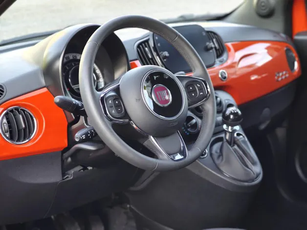FIAT 500 1.0 Hybrid Cult Edition