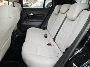 FIAT 600 1.2 Hybrid 145 La Prima