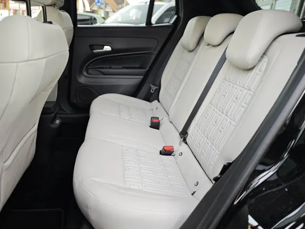 FIAT 600 1.2 Hybrid 145 La Prima