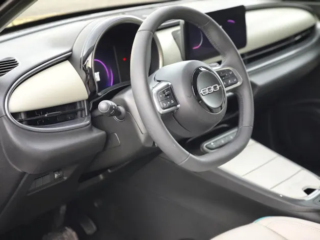 FIAT 600 1.2 Hybrid 145 La Prima