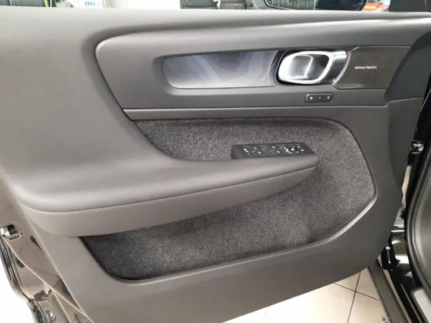 VOLVO C40 P6 Recharge Ultimate LU 7940