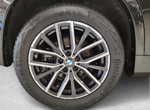https://vehicle.imgix.net/4485961/70474c40-dbab-4e24-8d48-98d2b9366a2a.jpg
