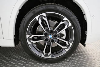 https://vehicle.imgix.net/4485999/16db11b1-125b-4066-ac8f-df661b01f879.jpg