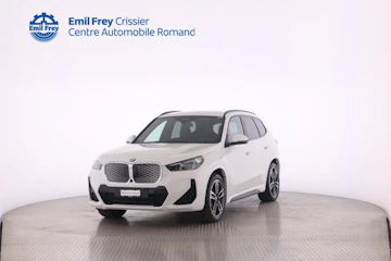 image du véhicule BMW iX1 U11 30 xDrive image du véhicule BMW iX1 U11 30 xDrive