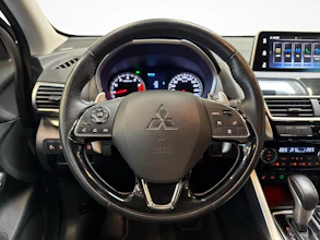 https://vehicle.imgix.net/4486003/dfebfffe-6d75-44cb-a82e-0a2f80365dbf.jpg