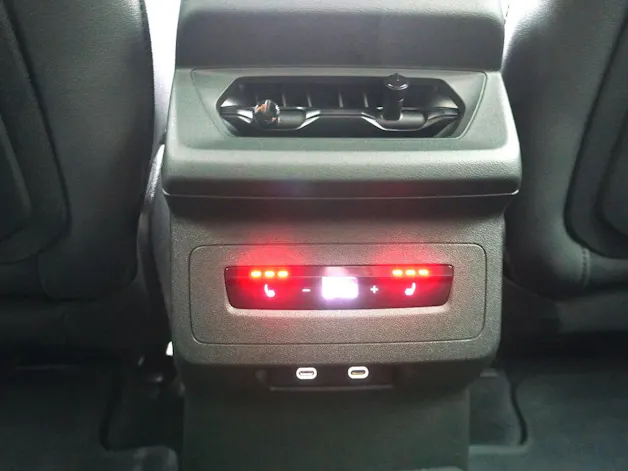 AUDI Q6 e-tron S line quattro