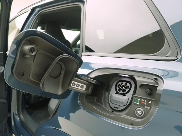 AUDI Q6 e-tron S line quattro