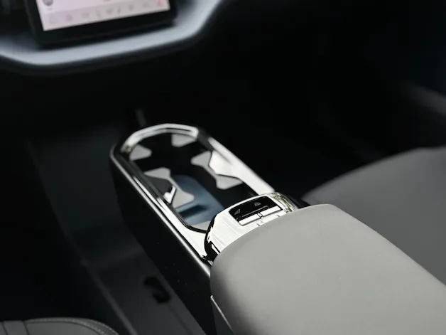 VOLVO EX30 P8 Ultra AWD