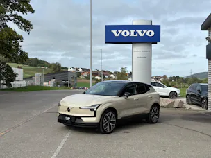 VOLVO EX30 P8 Ultra AWD