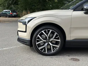VOLVO EX30 P8 Ultra AWD