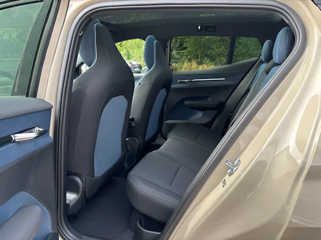 VOLVO EX30 P8 Ultra AWD