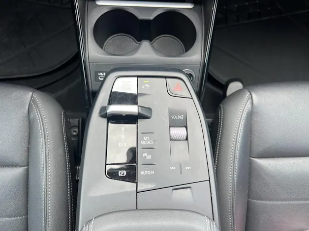 BMW X1 xDrive 30e (CH)⛽ + 🔌