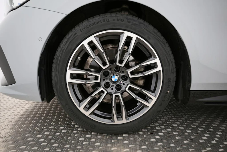 Fahrzeugbild BMW 5 SERIES