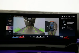 https://vehicle.imgix.net/4486048/9d190a27-e003-4b72-b8e3-19b2c464bd01.jpg