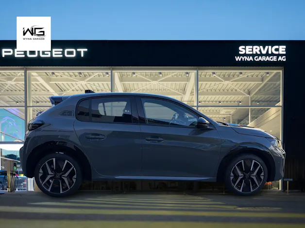 PEUGEOT 208 1.2 Hybrid 145 GT Exclusive
