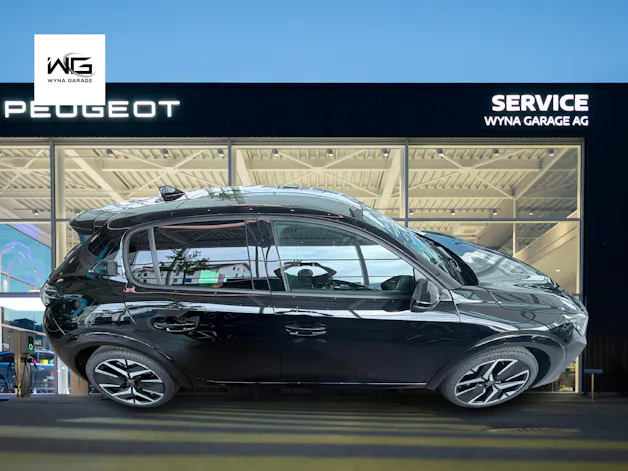PEUGEOT 208 1.2 Hybrid 145 GT Exclusive