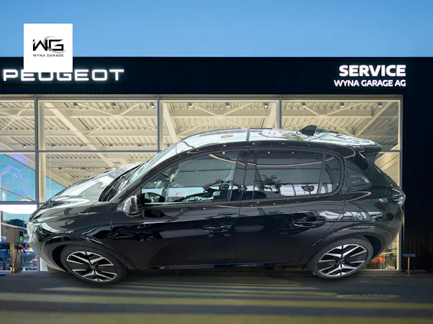 PEUGEOT 208 1.2 Hybrid 145 GT Exclusive