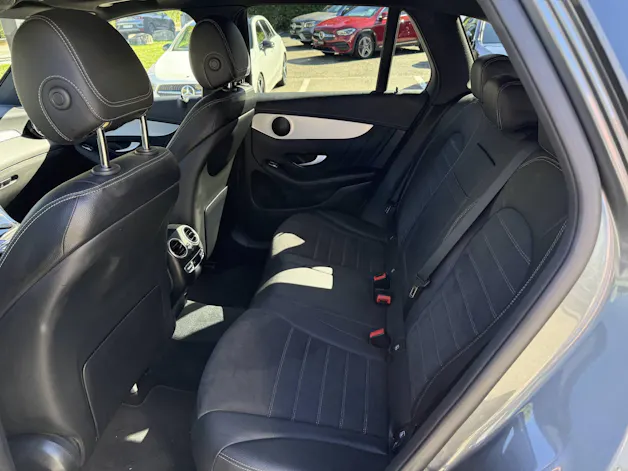 MERCEDES-BENZ GLC 300 d AMG Line 4m