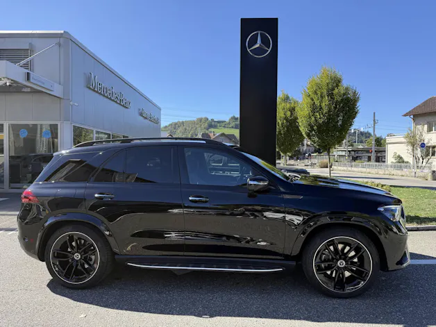 MERCEDES-BENZ GLE 300 d AMG Line 4matic