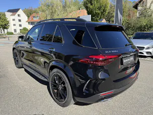 MERCEDES-BENZ GLE 300 d AMG Line 4matic
