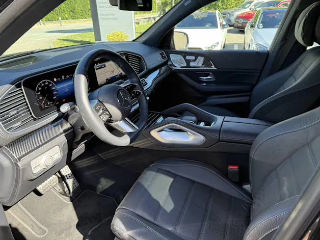 MERCEDES-BENZ GLE 300 d AMG Line 4matic