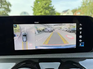 MERCEDES-BENZ A 200 AMG Line 4m