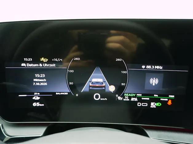 AUDI Q6 e-tron S line quattro