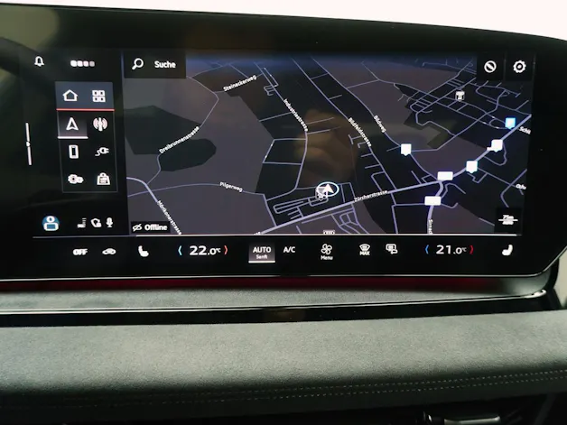 AUDI Q6 e-tron S line quattro