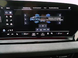 AUDI Q6 e-tron S line quattro