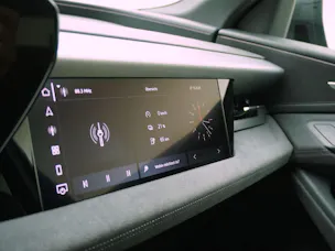 AUDI Q6 e-tron S line quattro