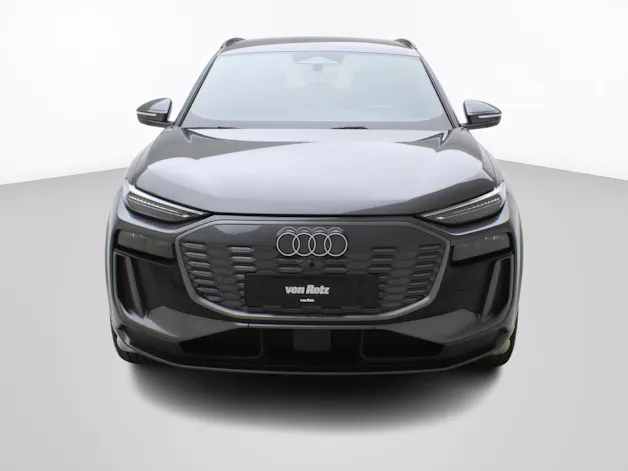 AUDI Q6 e-tron S line quattro
