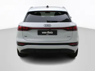 AUDI Q6 e-tron S line quattro