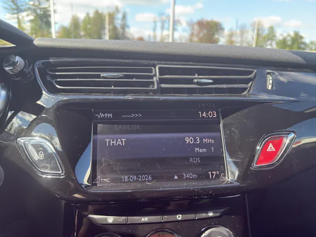 DS Automobiles DS3 1.6 HDi 90 So Chic