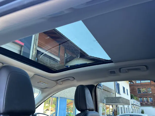 FORD Kuga 2.5 Hybrid Vignale 4x4