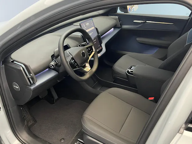 VOLVO EX30 E60 Plus
